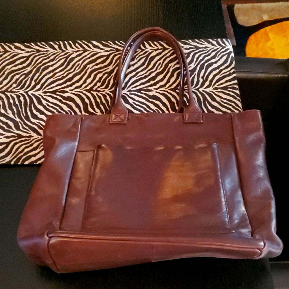 Brown leather tote bag